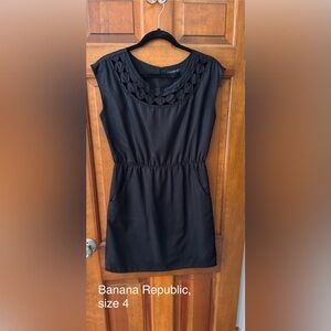 Banana Republic Black Sleeveless Dress - size 4